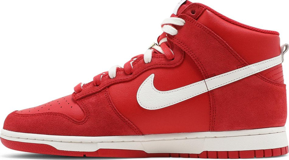 Dunk High SE  First Use Pack   University Red  DH0960-600